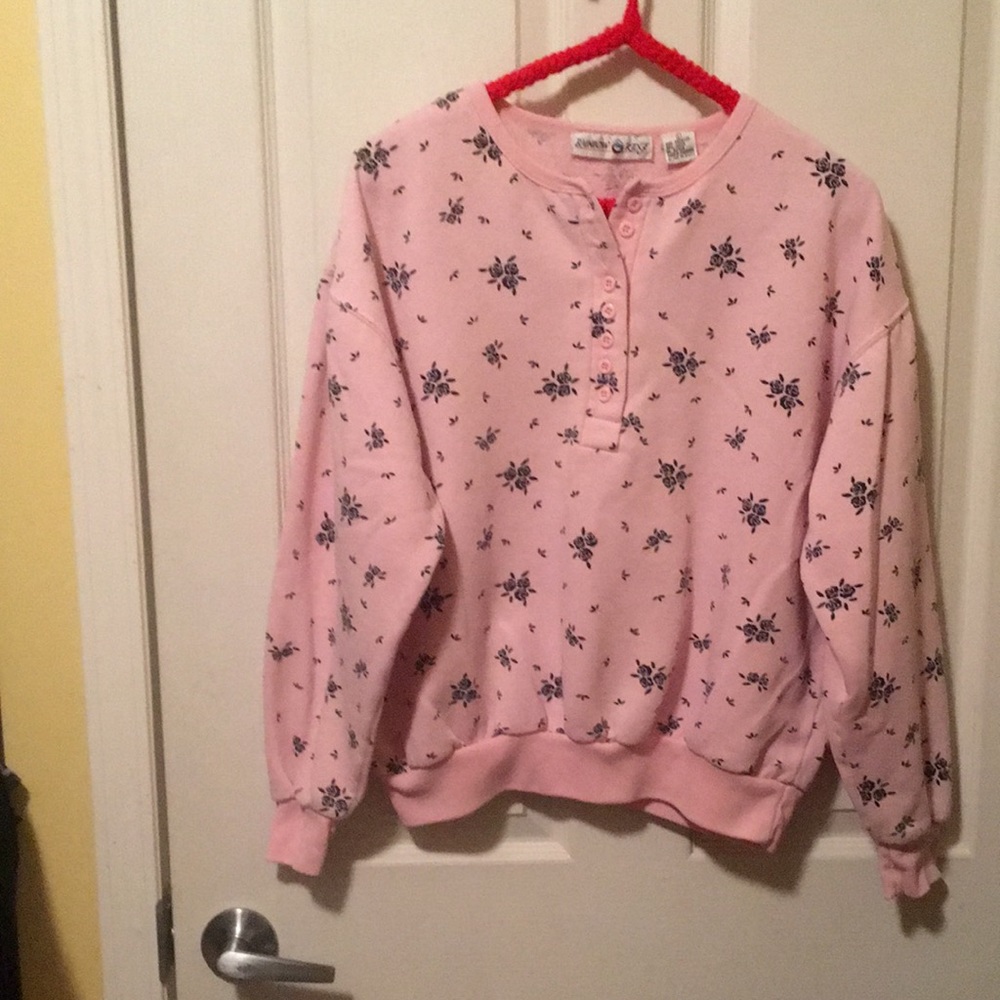 RAINBOW RIDGE Sweatshirt.